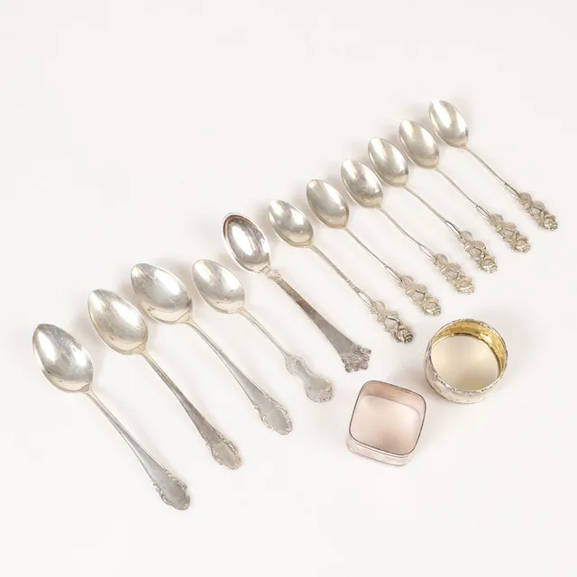 KAFFESKEDAR M. M., 13 stycken, silver, 1900-tal.