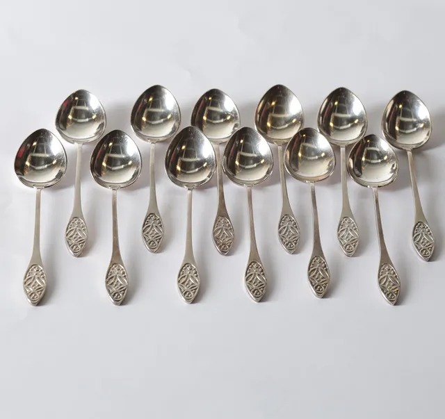 TESKEDAR, 12 st, silver, Ryssland. Totalvikt ca 260,9 gram.