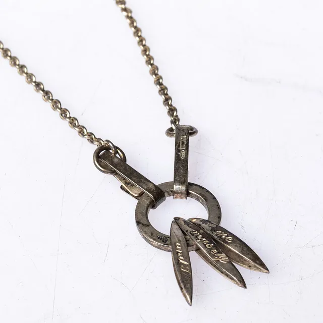 EFVA ATTLING. Collier, sterlingsilver, "Me Myself And I", signerad.