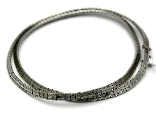 Collier S925 16,4g 42,5cm, små skador