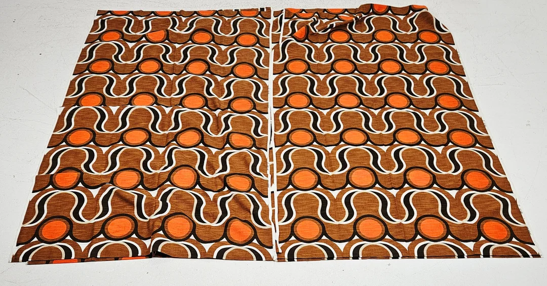 GARDINER, 4 st, Tyskland, 1970-tal. — Textiles — Auktionshuset Thörner & Ek