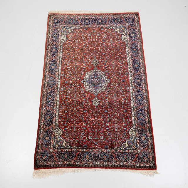 MATTA, orientalisk, ca 217 x 137 cm.