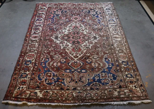 PERSISK MATTA, Bakhtiari, handknuten, 295x205 cm.