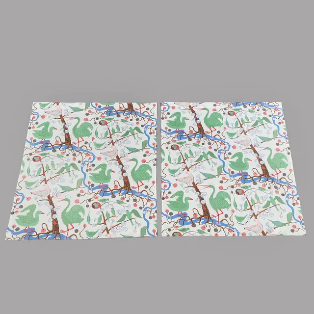 JOSEF FRANK. GARDINER, 1 PAR, GRÖNA FÅGLAR, FIRMA SVENSKT TENN.