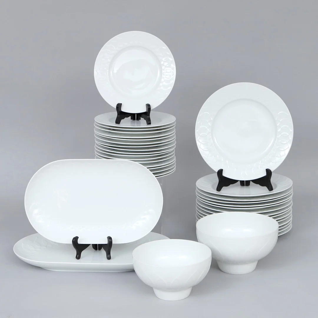 SERVISDELAR, 37 delar, porslin, Rosenthal, Tyskland. — European — Garpenhus Auktioner