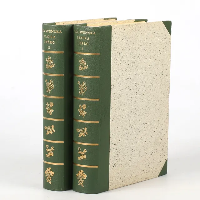 BÖCKER, 2 volymer, "Vår svenska flora i färg", 1958-60.