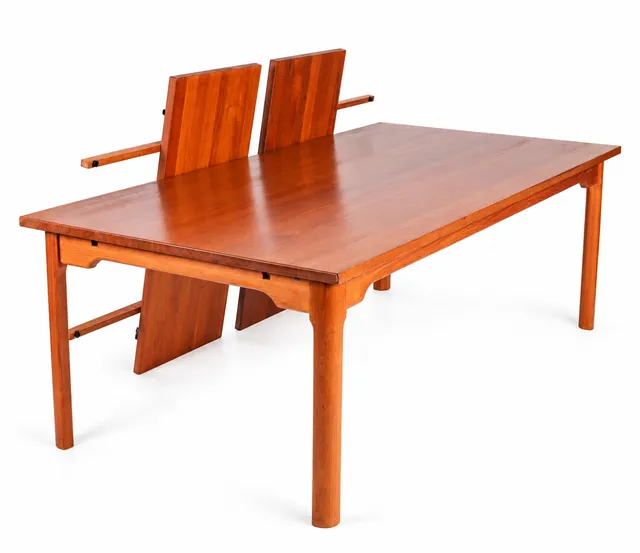 Danish furniture manufacturer, dining table made of solid teak, 1960s, L. 220 / 320 cm. (3)
