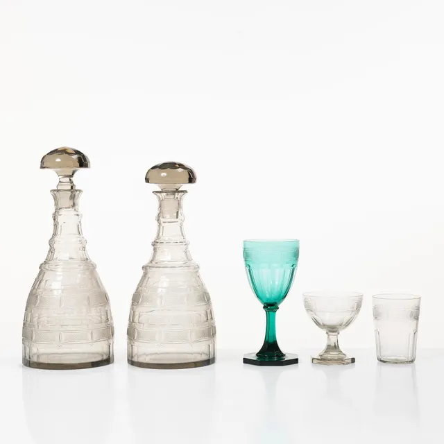 Gerda Strömberg, Glasservis, 55 delar, "Hörningsholm", Strömbergshyttan.