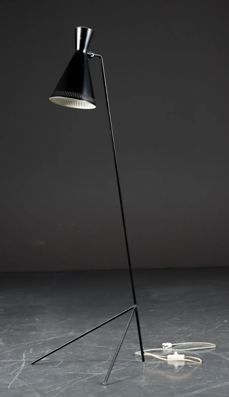 Svend Aage Holm Sørensen. Standerlampe, 1950'erne — Lamps and lighting/Floor lights — Lauritz