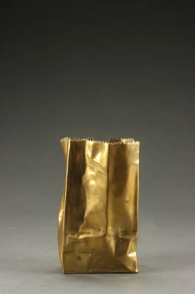 Lise Honoré. Vase af messing