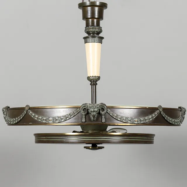 TAKLAMPA "Swedish Grace" Einar Bäckströms Metallvarufabrik Malmö, 1900-talets första hälft.