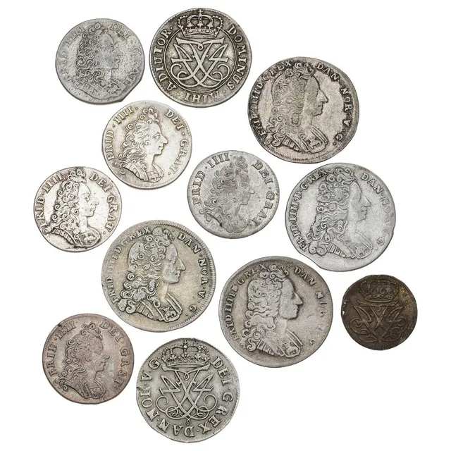 Frederik IV, collection of coins, in total 17 pcs incl. 2 skilling 1719, H 44A, 8 skilling 1700, 1701, 1702, H 42, 12 skilling 1711, 1721, H 43A, 49, 16 skilling 1714, 1715 (2 pcs); Glückstadt, 8 skilling 1702, rare variant with “FRID IIII”, 1711, H 58