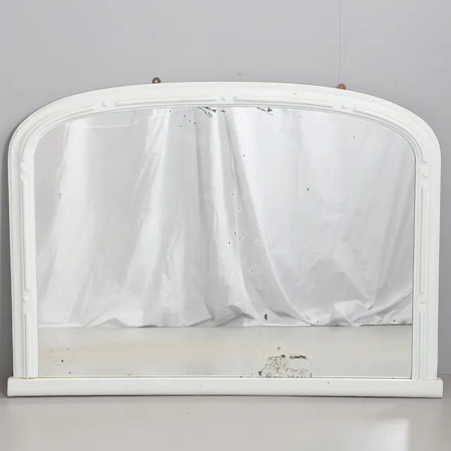A VICTORIAN WHITE PAINTED OVERMANTEL MIRROR.
