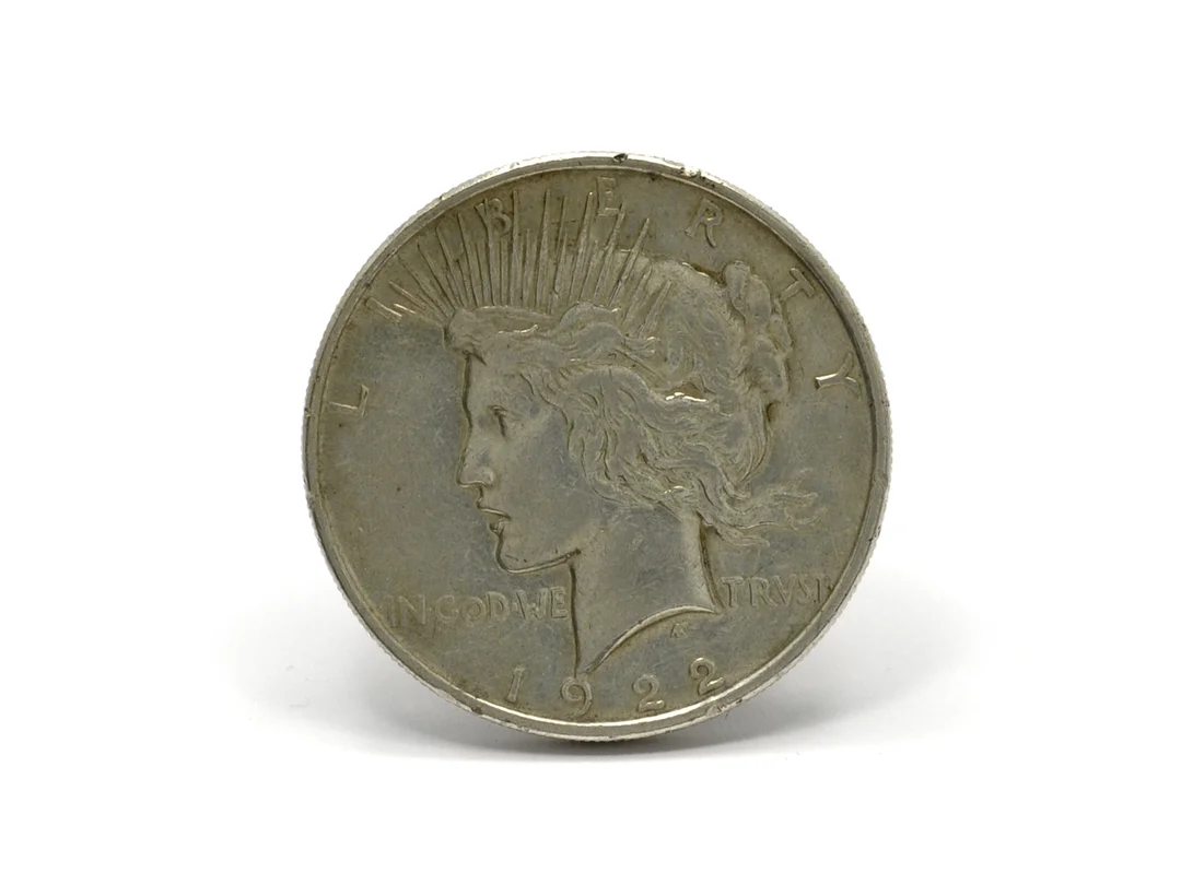 MYNT, silver, Dollar, Peace, 1922, kvalité ca 1, diameter 38 mm, vikt 26,7 g. — Mynt/Utländska mynt — Kaplans