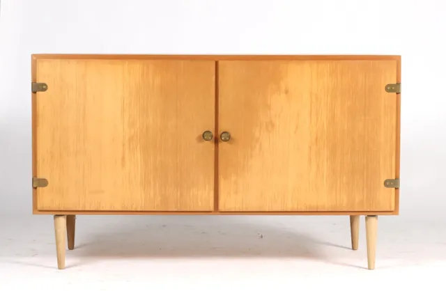 Børge Mogensen, 'Øresund' sideboard made of Oregon pine