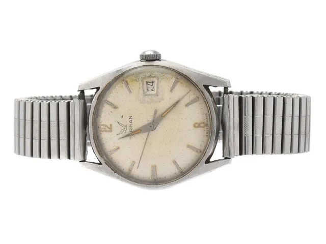 Tärnan Ø32mm manuell, datum, boettnr: 03124-3 med flexband