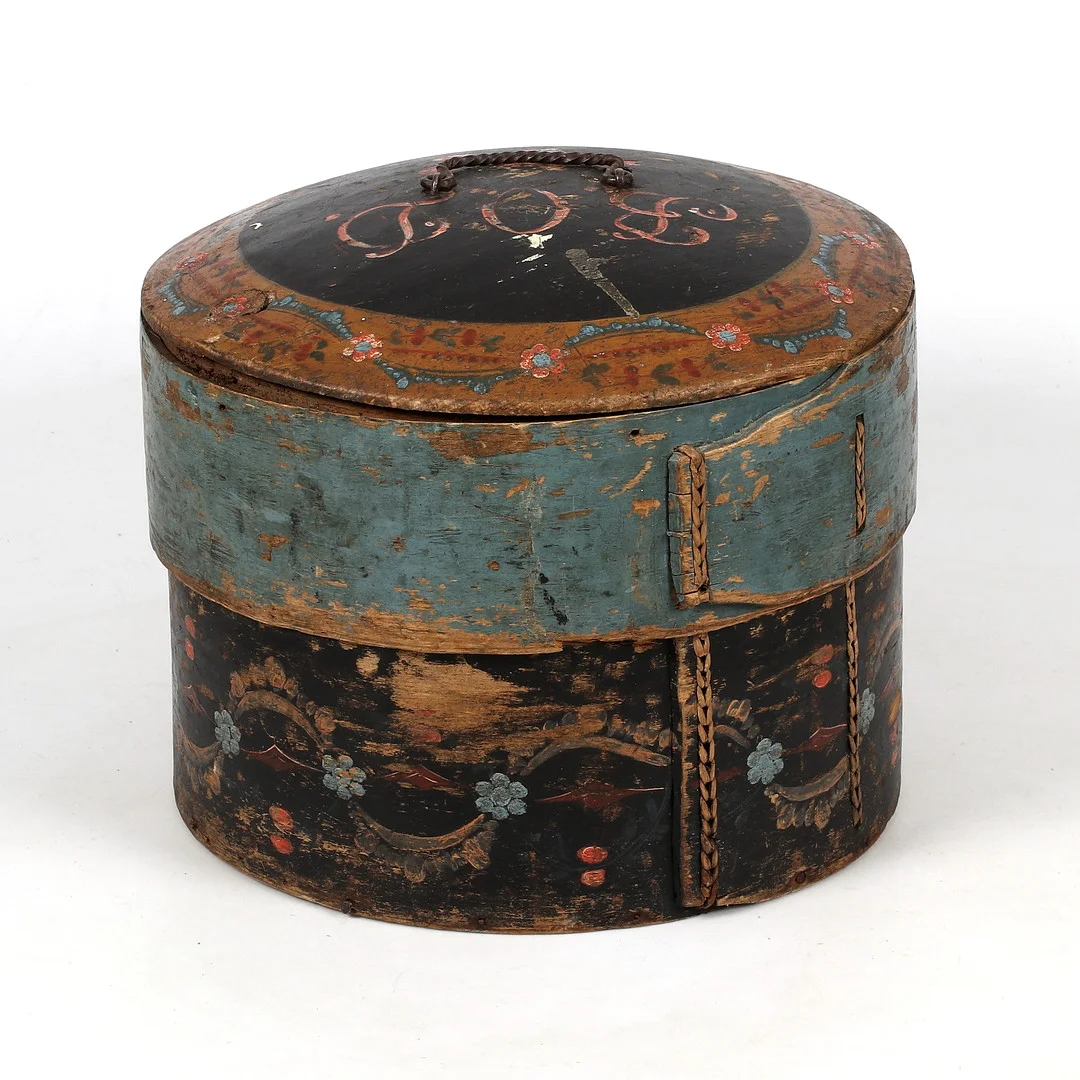 SVEPASK, allmoge, Jämtland, 1800-tal. — Bowls & Boxes — Stadsauktion Sundsvall