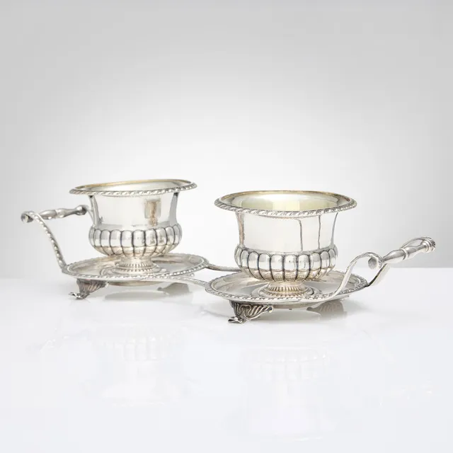 GUSTAF MÖLLENBORG. Geleskålar, ett par, silver, Stockholm D4.