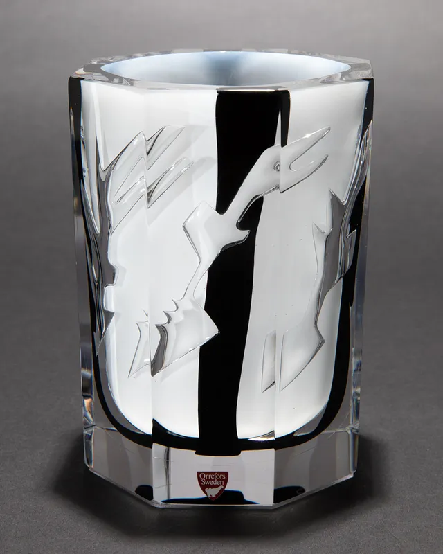 OLLE ALBERIUS. Orrefors, Vase Ariel, 1990(84-3).