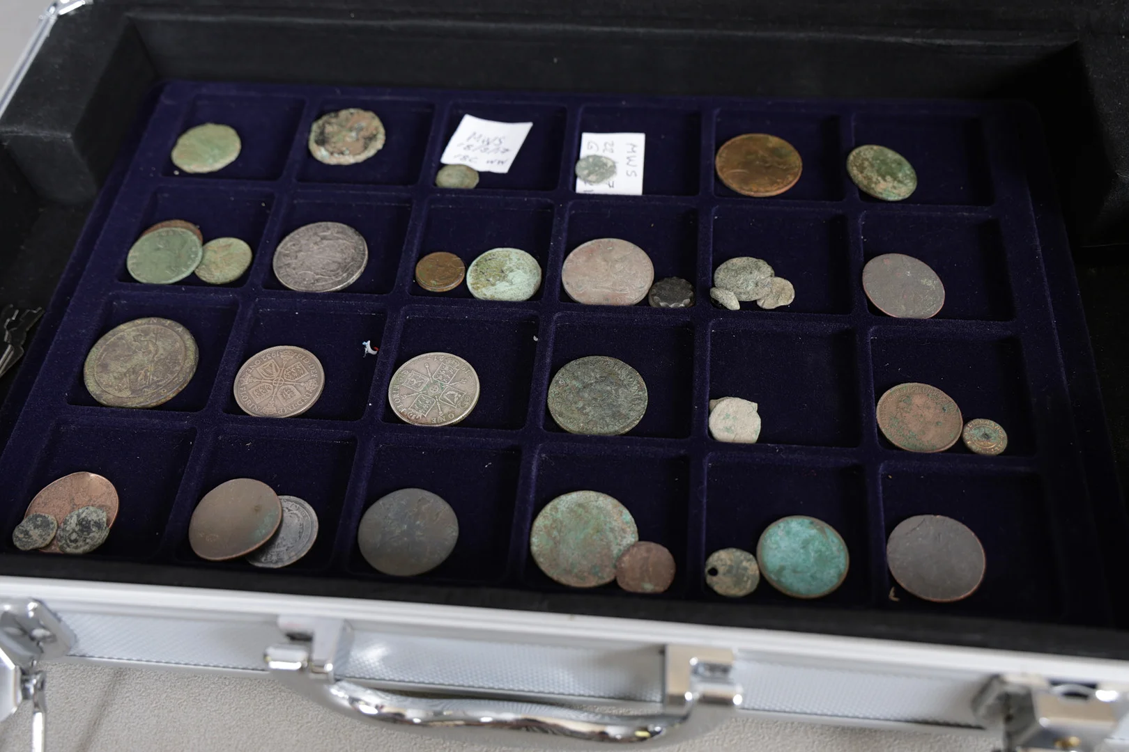 A COLLECTION OF COINS (QTY). — Coins & Banknotes — Bishop & Miller