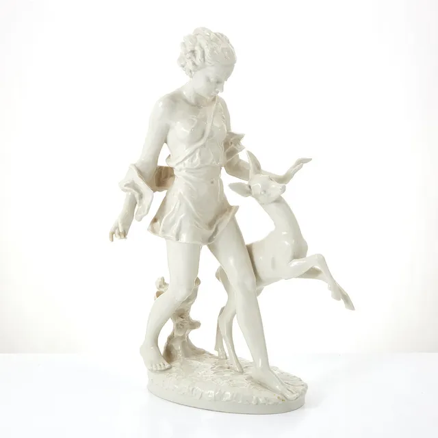 KARL TUTTER. Diana, figurgrupp i porslin, 1900-talets mitt, Lorenz Hutschenreuter AG.