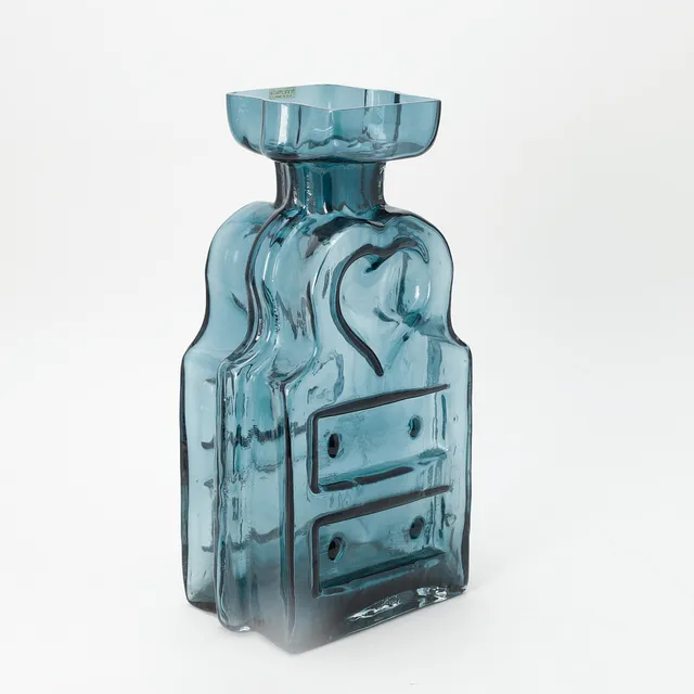 HELENA TYNELL. Vas, "Piironki", glas, Finland.