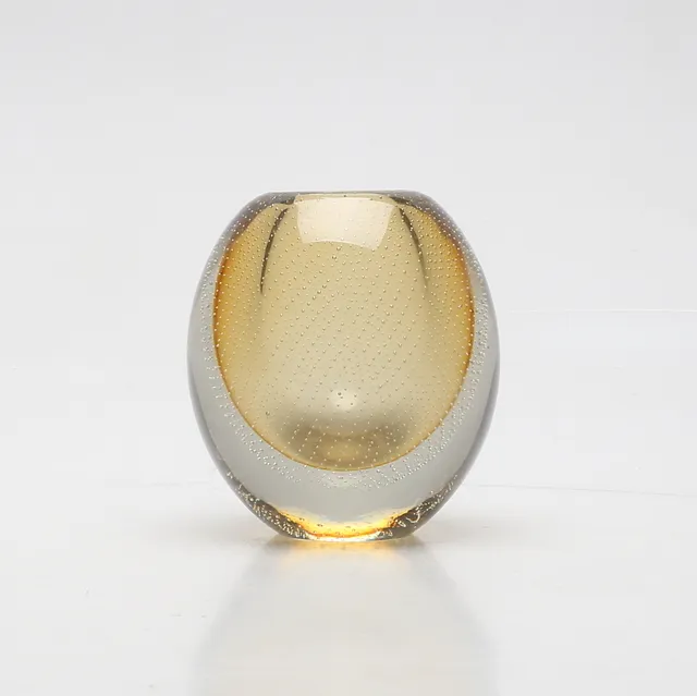 VAS, glas, "Slöjan", Gunnel Nyman, Notsjö, formgiven 1947, signerad.