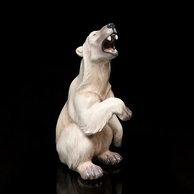 DAHL JENSEN. FIGURIN, porslin, modell 1157.