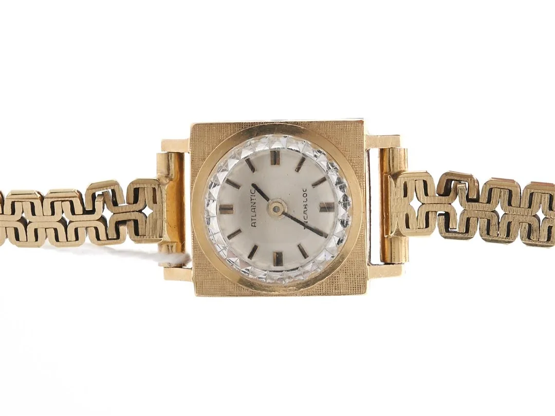 Armbandsur, Atlantic, 18K, 16x16mm, brv: 24,1g, manuell (defekt, krona saknas), länk i 18K (skev) — Klockor/Atlantic — Kaplans