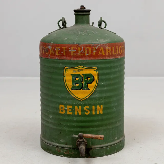 BENSINDUNK, lackerad plåt, BP, 1900-talets mitt.
