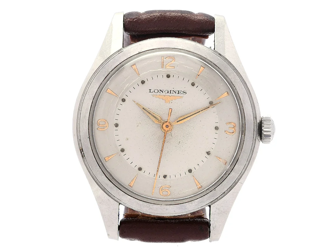 LONGINES, herrur, 35 mm, Cal 12.68ZS, Serie nr. 10692949, Boett nr. 6556 8 / 29, stål, manuell, plexiglas (skadat), skadad urtavla, läderband, ca 1958. — Klockor/Longines — Kaplans