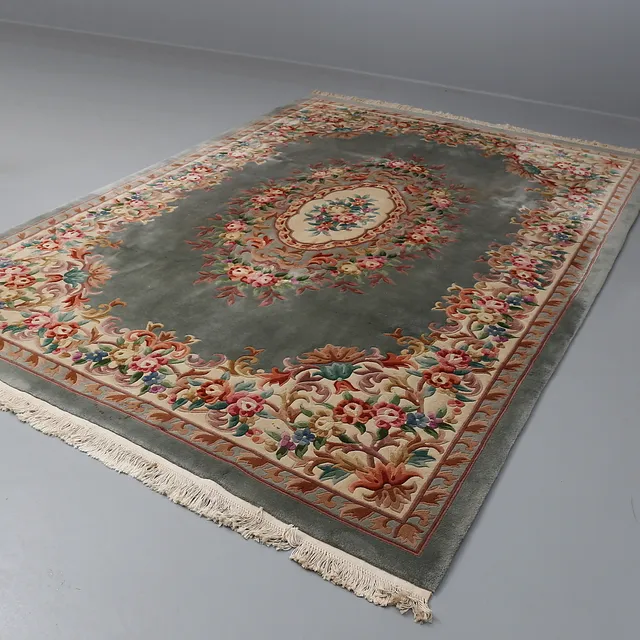 MATTA, Kina, 352x256 cm.
