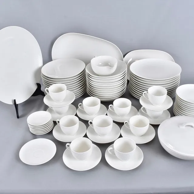 THORKILD OLSEN. mat- och kaffeservis, 84 delar, porslin, Royal Copenhagen.
