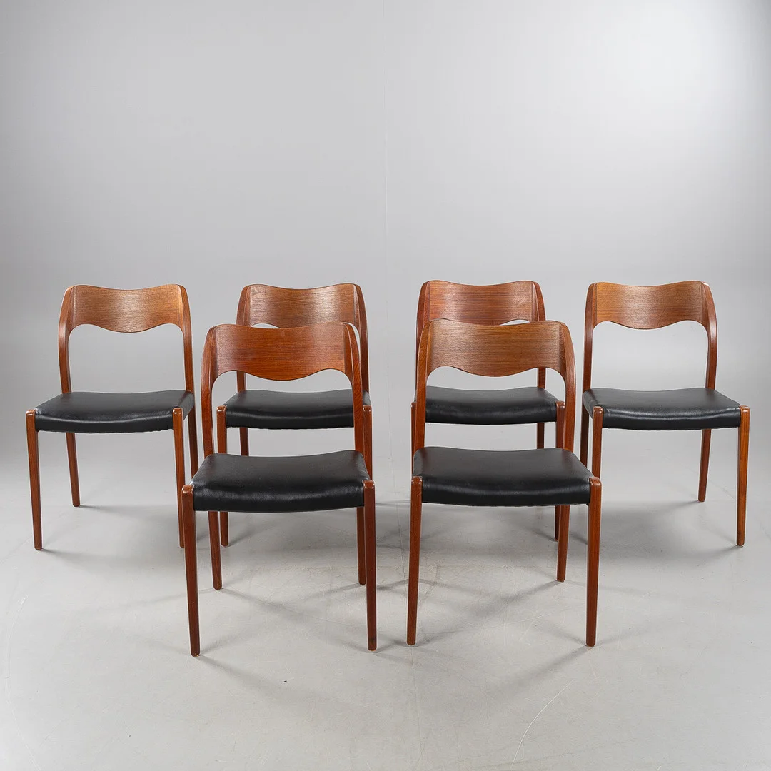 NIELS OTTO MØLLER. Stolar, 6 st, modell 71, J.L. Møller Møbelfabrik, Danmark, 1960-tal. — Armchairs & Chairs — Stockholms Auktionsverk Helsingborg