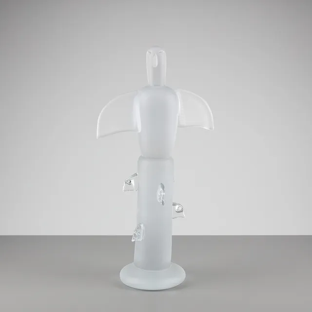 REIMA MAARONEN (1957). GLASSKULPTUR, "Fågelmor", signerad Reima Maaronen Nuutajärvi samt daterad 2000, klart och matterat konstglas.