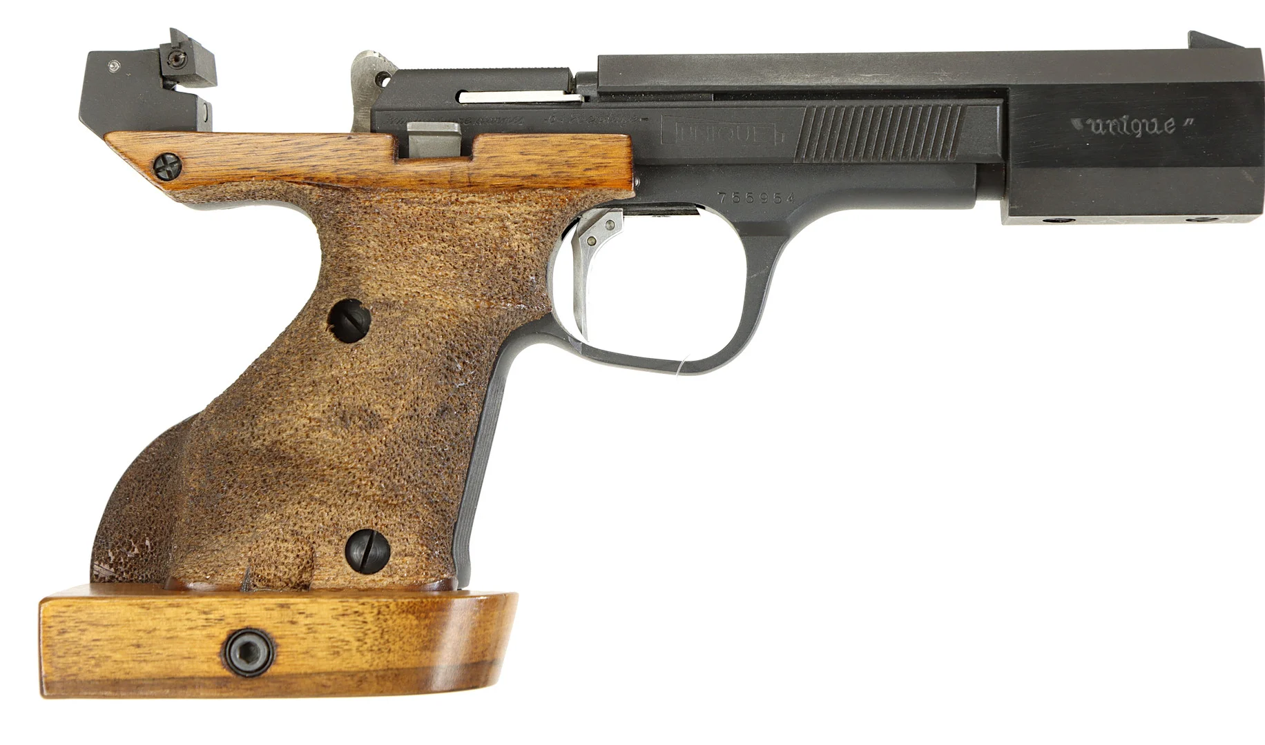 PISTOL, fabrikat Unique, modell DES 69, kaliber .22lr, tillv.nr 755954. — Pistols — Walter Borg