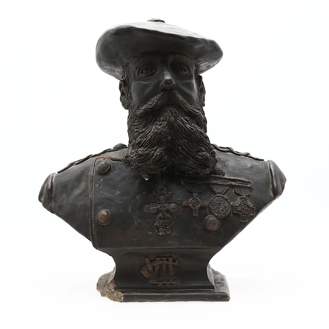 JOAQUIM BATLLE. Portrait of Carlos María de Borbón y Austria-Este. — Sculptures & Bronzes — Balclis
