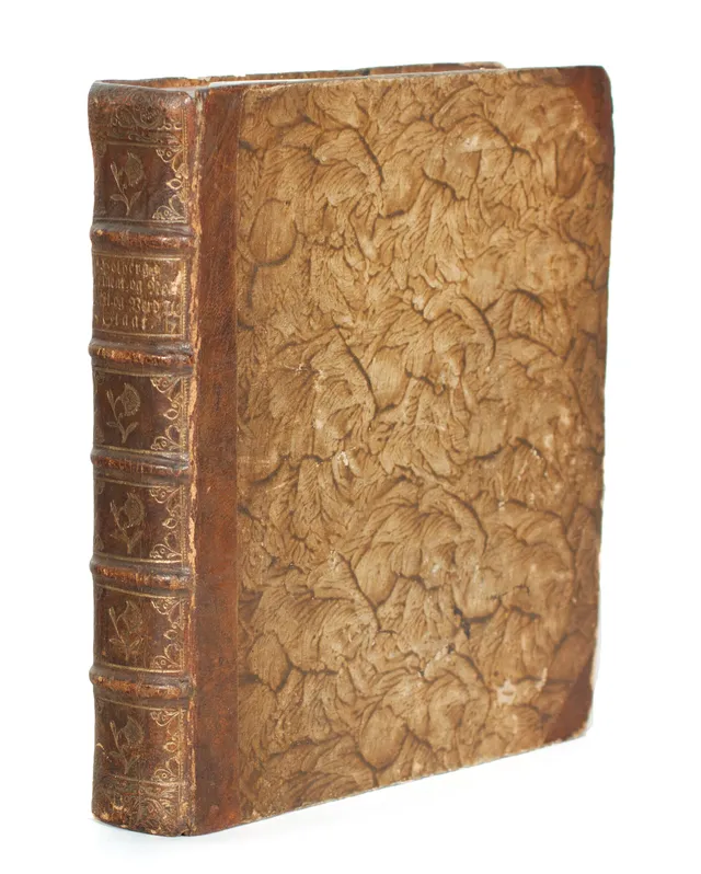 Holberg, Ludvig — Dannemarks og Norges Geistlige og Verdslige Staat, Anden Edition. Kjøbenhavn 1749.