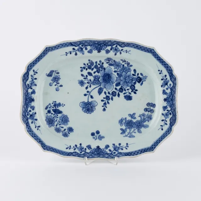 STEKFAT, porslin, Qianlong, Kina, 1736-1795.