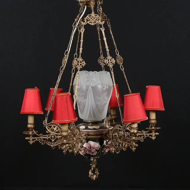 TAKLAMPA, mässing, majolika, 1900-talets första hälft.