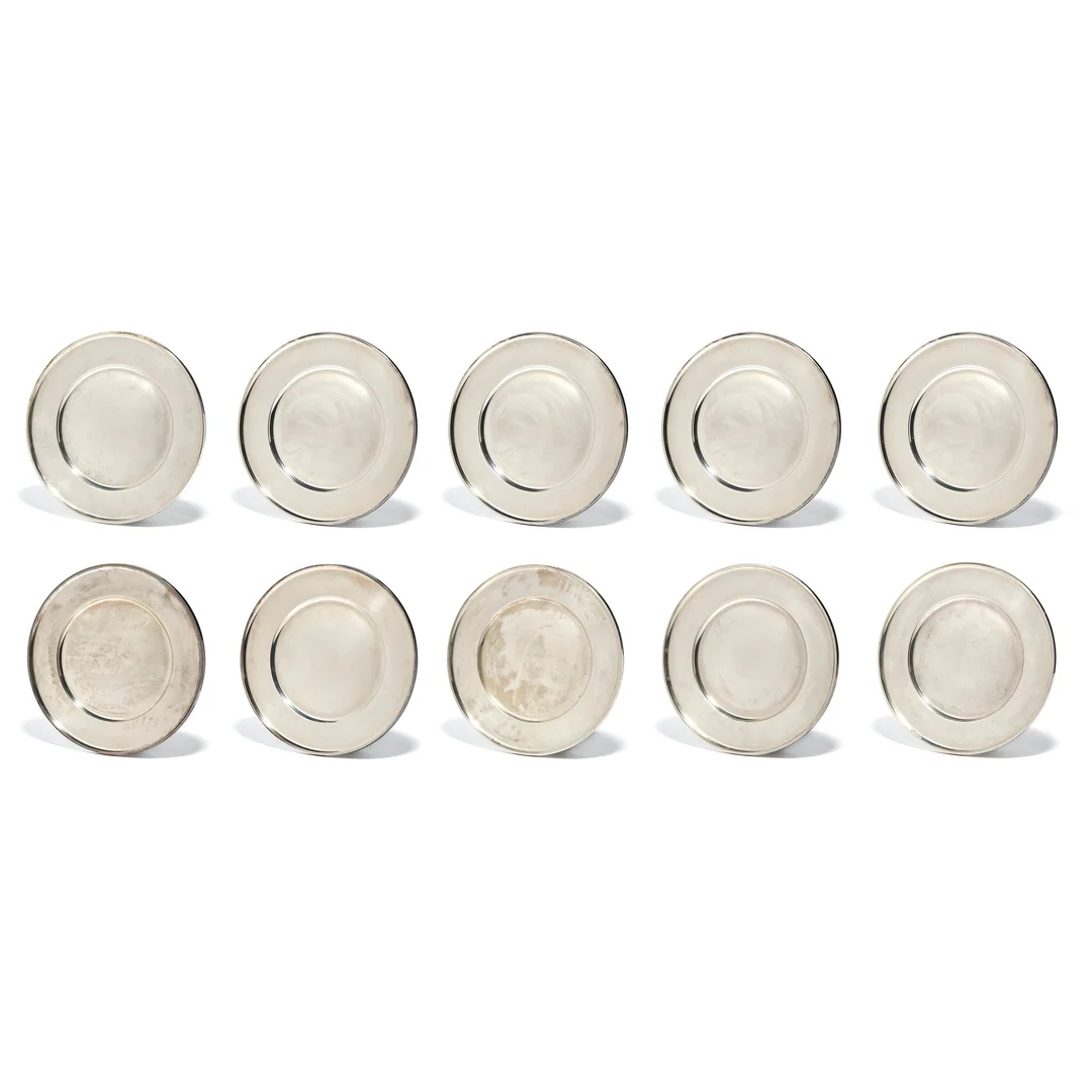Lie-Jørgensen, Thorbjørn — Dekketallerkner — Gjenstand/Sølv — Blomqvist