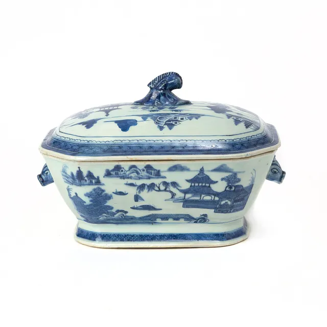 TERRIN. Porslin, Kina, 1700-tal.