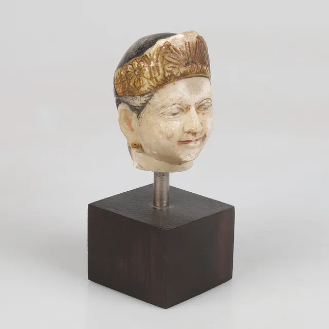 HUVUD, Buddha, alabaster, Indien 11/1200-tal.