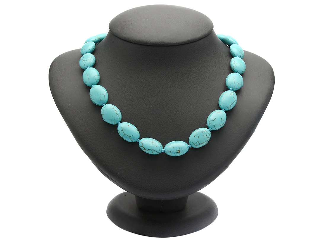 COLLIER, howlit, lås i vitmetall, längd 45 cm. — Smycken/Collier — Kaplans