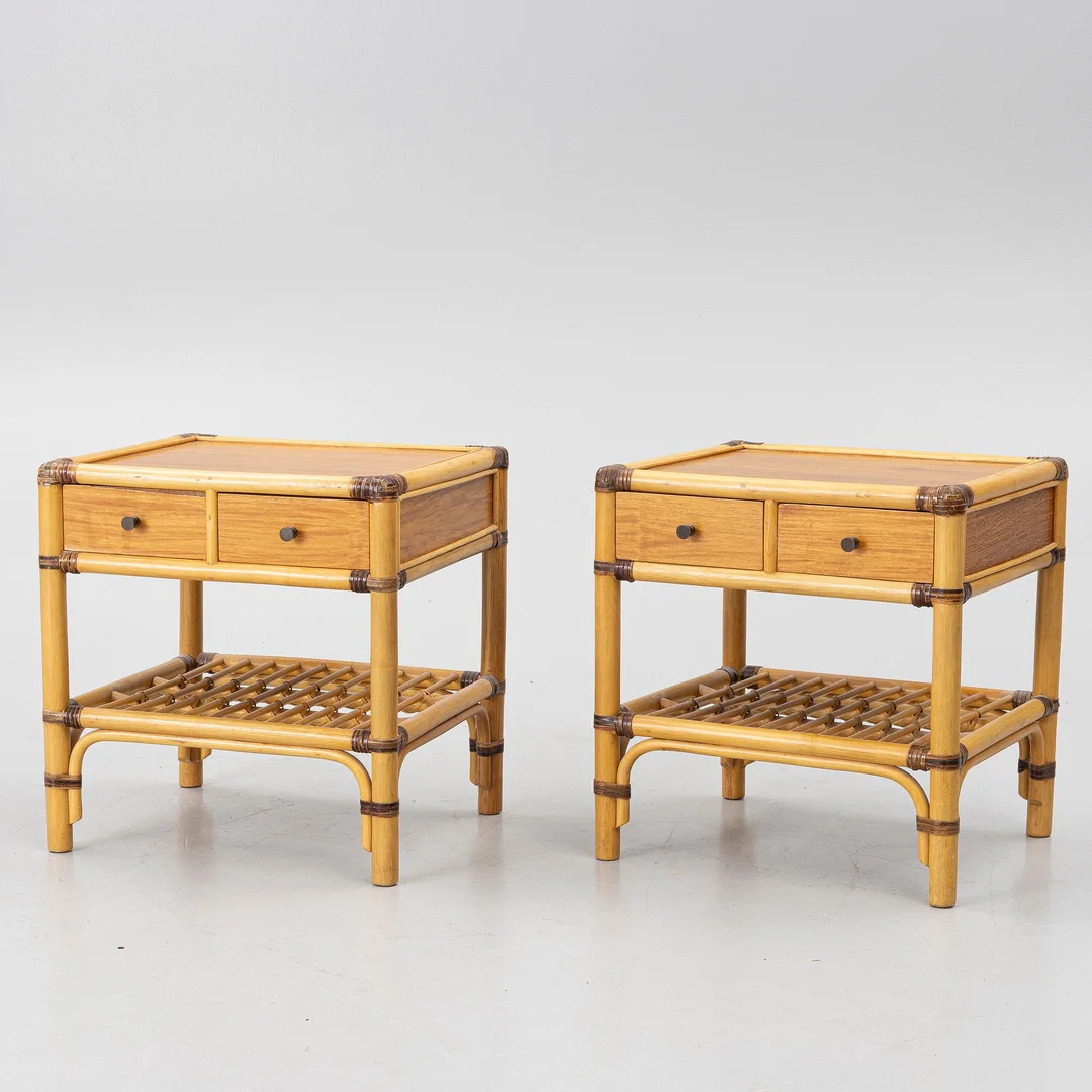 Kenneth Bergenblad, sängbord, ett par, "Manilla", Dux. — Design/Möbler — Bukowskis