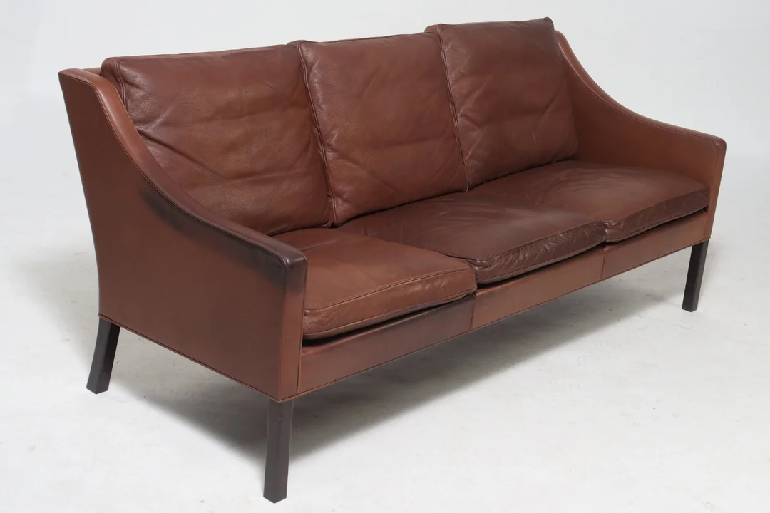Børge Mogensen. Three-seater sofa, model 2209 — Furniture/Lounge suites, sofas — Lauritz