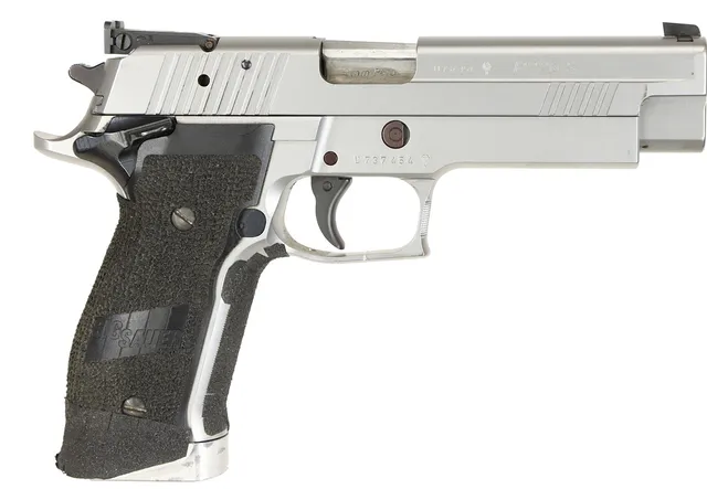 PISTOL, Halvautomat, fabrikat Sig-Sauer, modell P226S X-Five, kaliber 9x19, tillv.nr U737454, se-nr SE2202199.