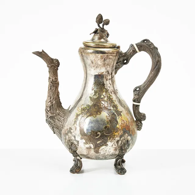 GUSTAF DAHLGREN. Kaffekanna, silver, nyrokoko, Malmö 1863.