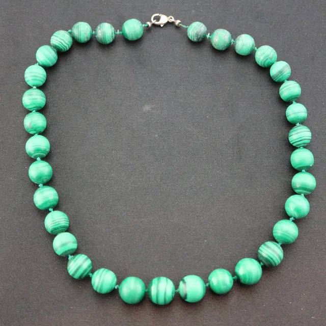 MALACHIT COLLIER.