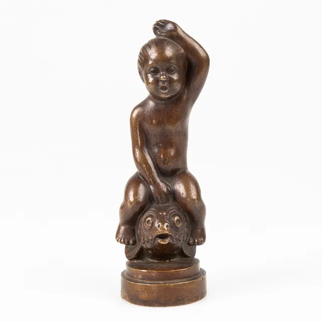 SVEND LINDHART (1898-1989). Skulptur, figur på fisk, brons, Brödr. Grage Broncestöberi.